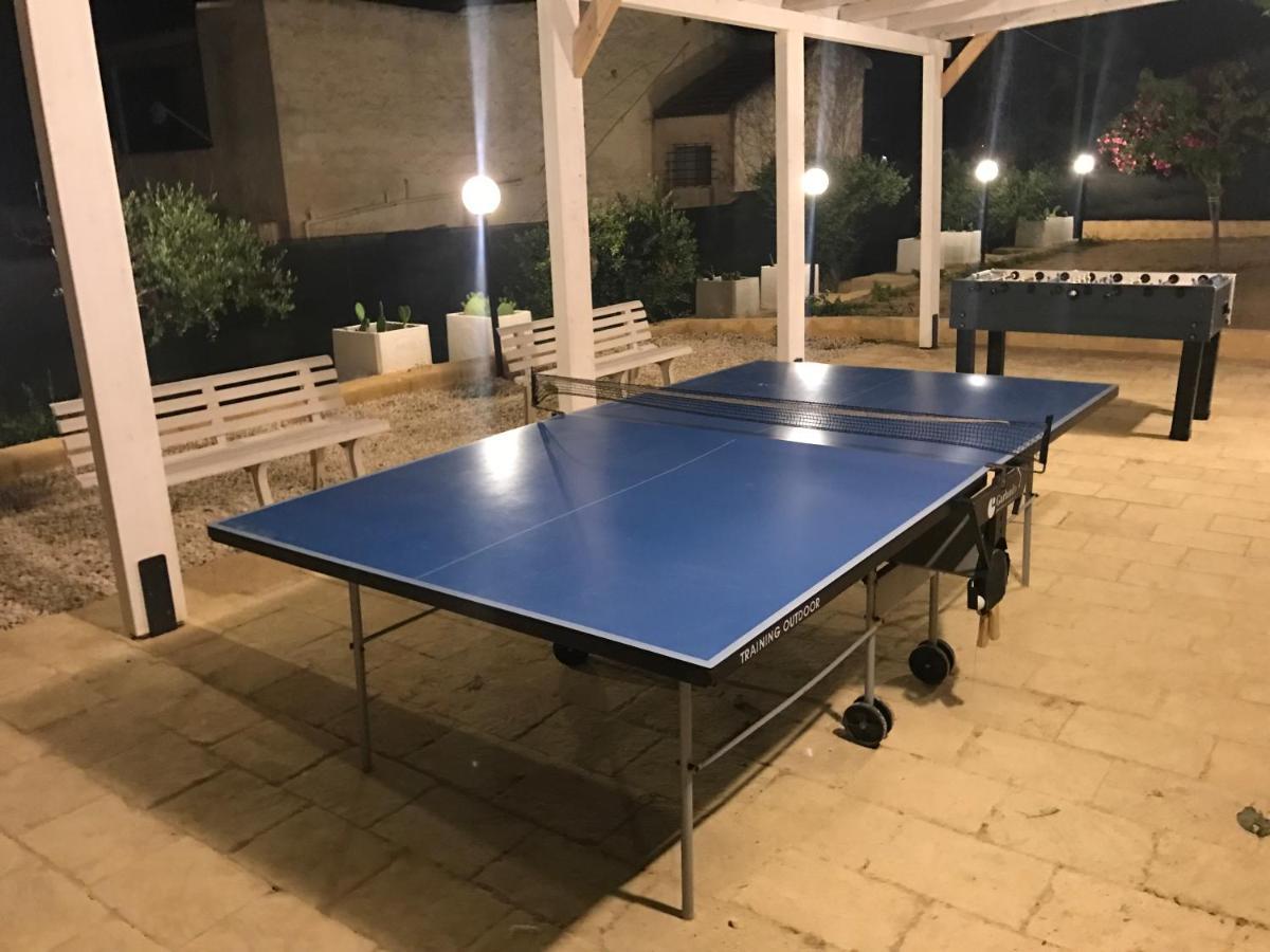 Villa Ceni - Appartamenti Con Camere, Cucina, Wc E Terrazza Sul Mare In Villa Con Piscina, Giardino E Parcheggio Marinella di Selinunte Exteriör bild