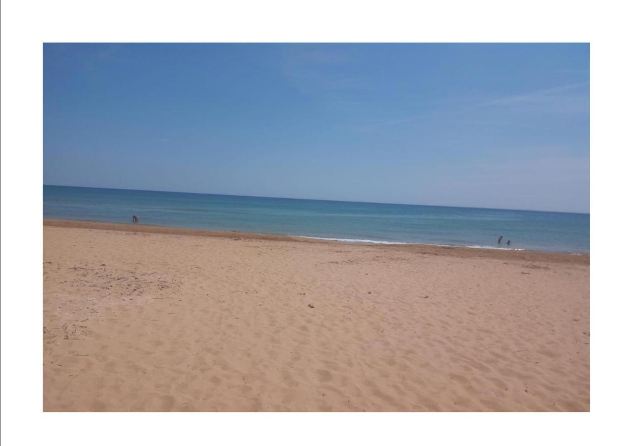 Villa Ceni - Appartamenti Con Camere, Cucina, Wc E Terrazza Sul Mare In Villa Con Piscina, Giardino E Parcheggio Marinella di Selinunte Exteriör bild