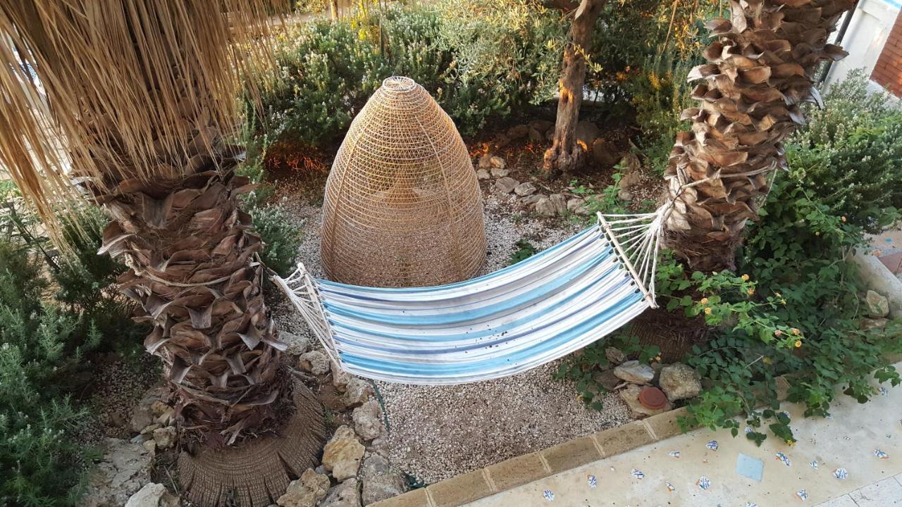 Villa Ceni - Appartamenti Con Camere, Cucina, Wc E Terrazza Sul Mare In Villa Con Piscina, Giardino E Parcheggio Marinella di Selinunte Exteriör bild